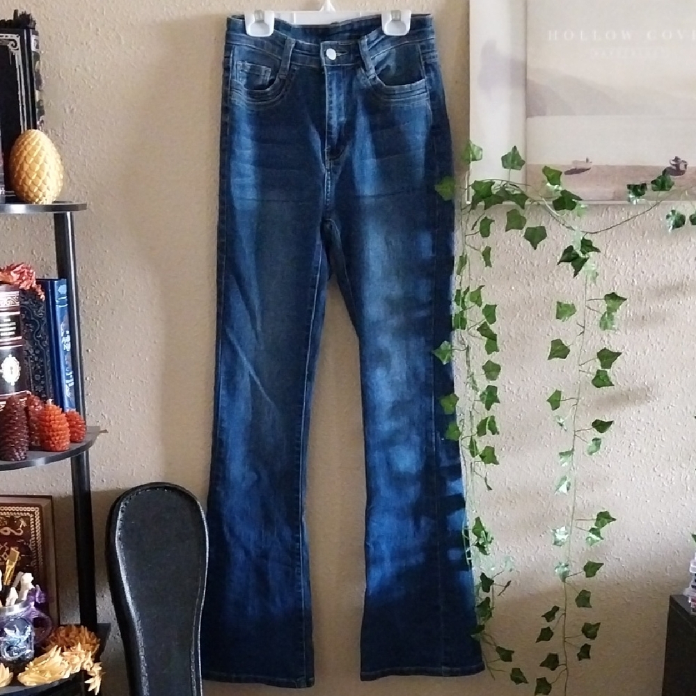 Women's Thrifted Redyed Reinforced Pocket Flare Leg Blue Jeans - Size Small